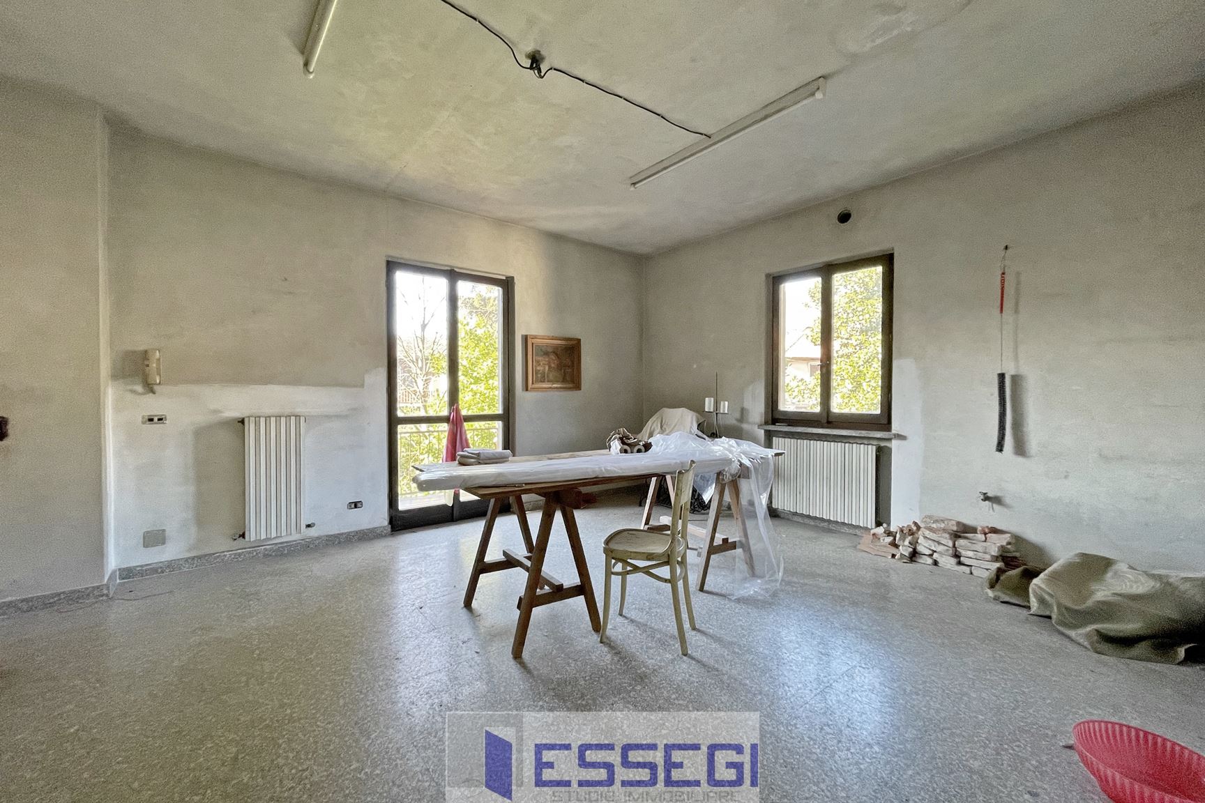 ERBA Casa indipendente bifamiliare